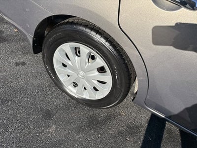 2012 Nissan Versa SV