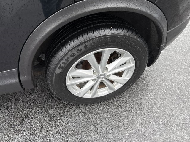 2018 Nissan Rogue Sport Base