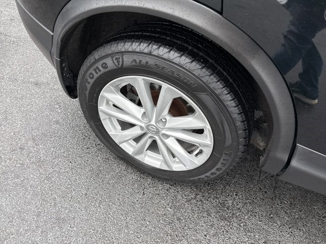 2018 Nissan Rogue Sport Base