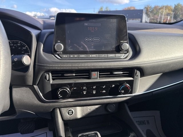 2021 Nissan Rogue S