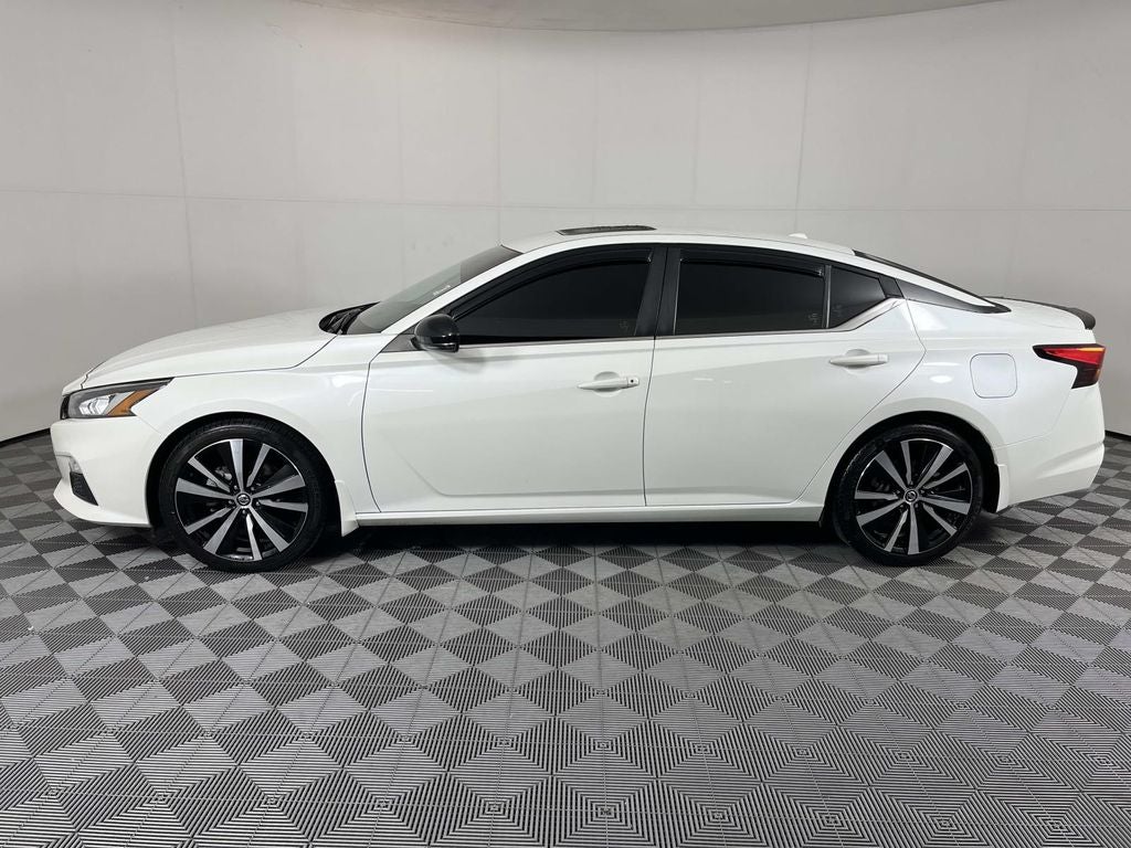2021 Nissan Altima 2.0 SR