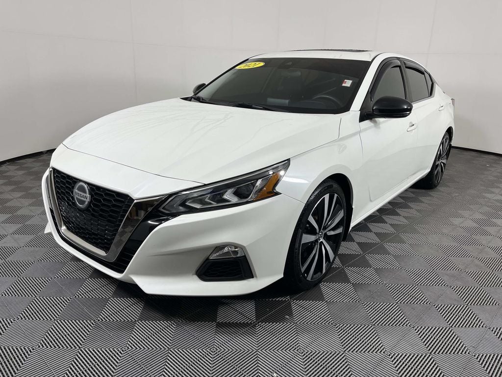 2021 Nissan Altima 2.0 SR