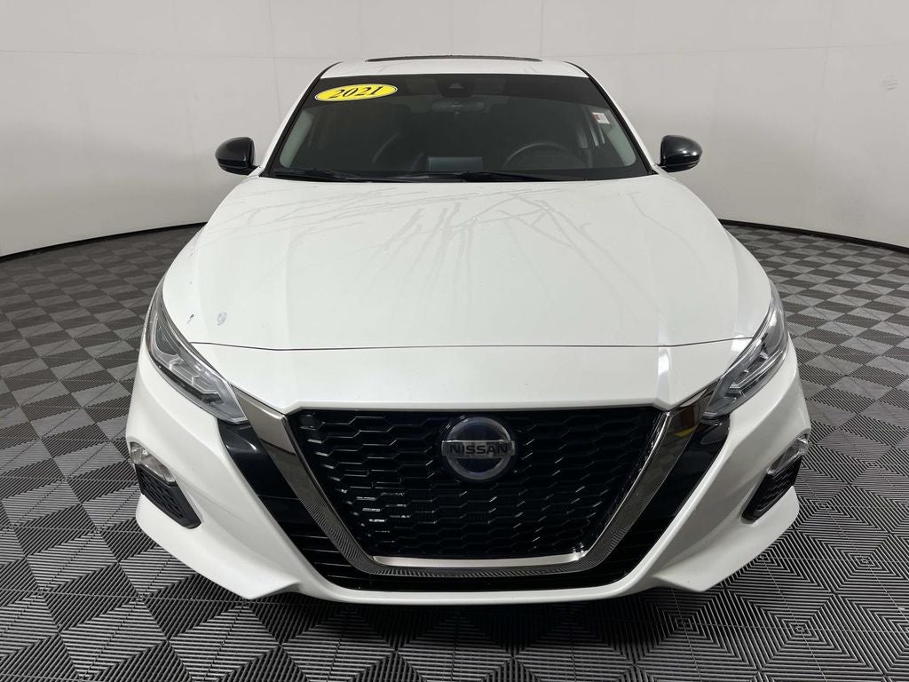 2021 Nissan Altima 2.0 SR