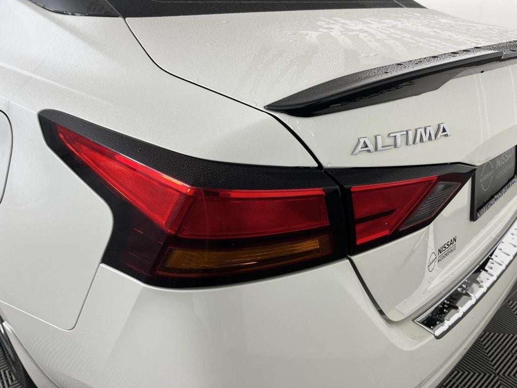 2021 Nissan Altima 2.0 SR