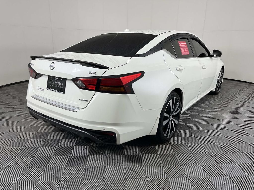 2021 Nissan Altima 2.0 SR