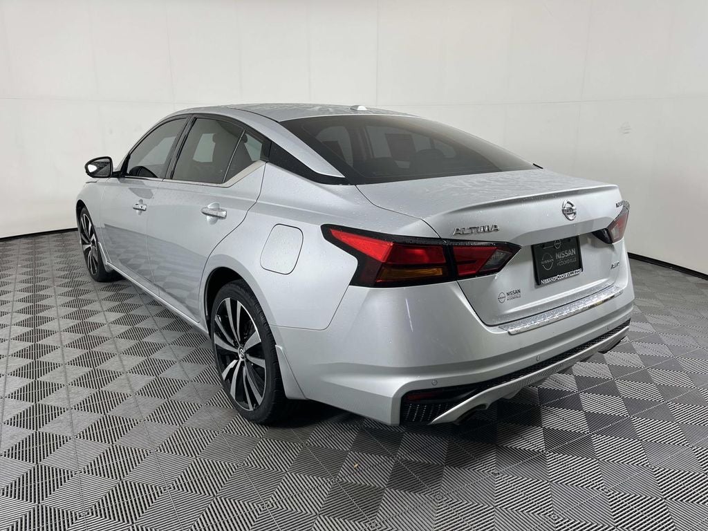 2021 Nissan Altima 2.5 Platinum