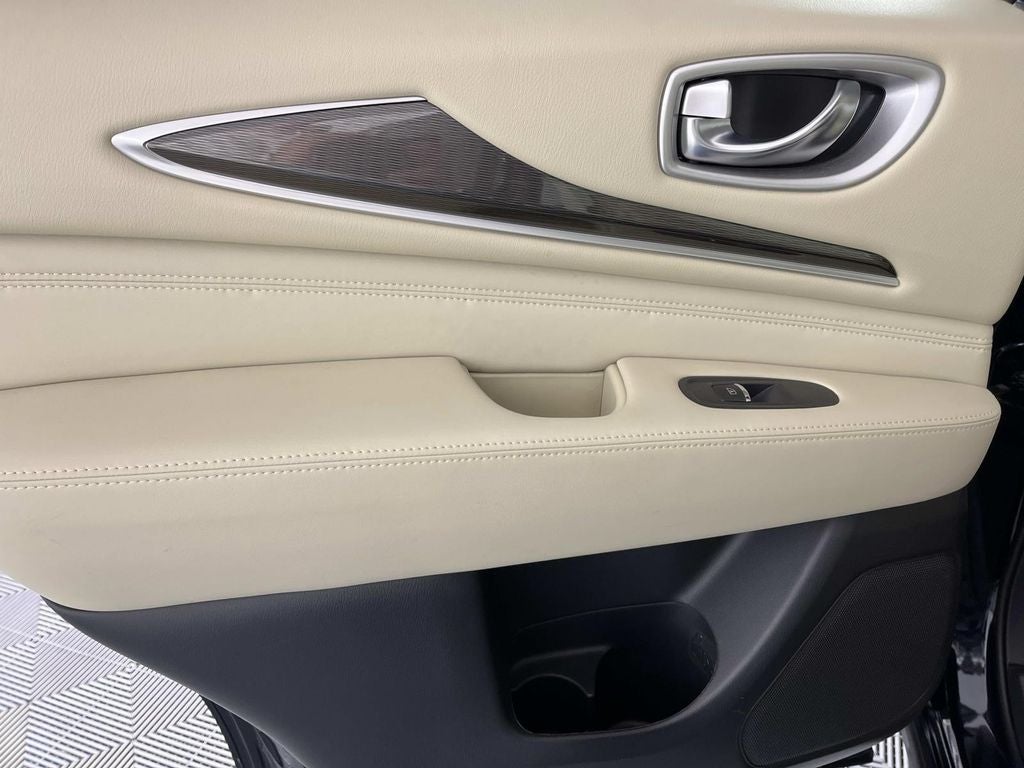 2020 INFINITI QX60 PURE