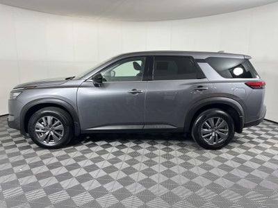 2025 Nissan Pathfinder S