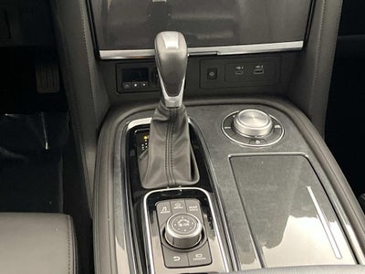 2024 Nissan Armada SV