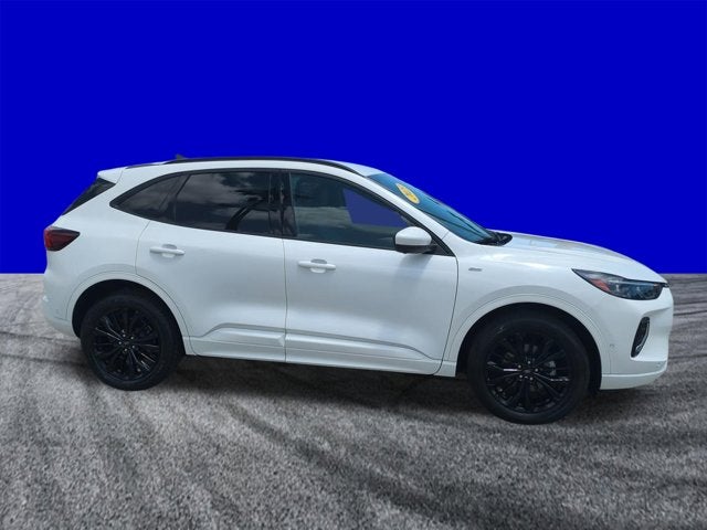 2023 Ford Escape ST-Line Elite