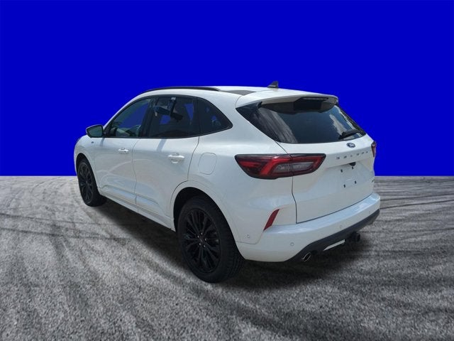2023 Ford Escape ST-Line Elite