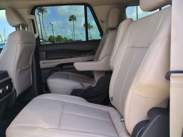 2022 Ford Expedition Max XLT