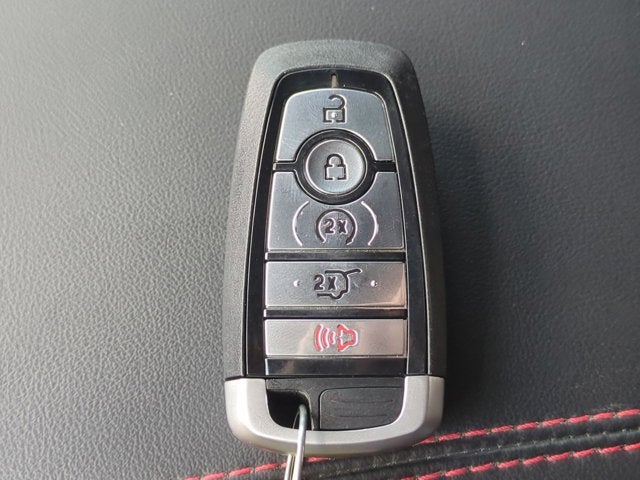 2024 Ford Explorer ST-Line