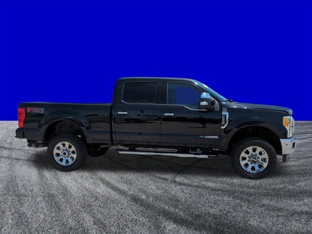 2017 Ford Super Duty F-250 Pickup Lariat