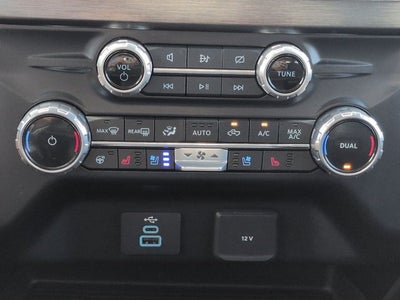 2023 Ford Super Duty F-250 Pickup Lariat
