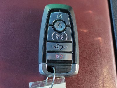 2022 Ford Super Duty F-250 Pickup Platinum