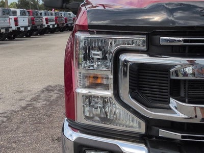 2022 Ford Super Duty F-350 SRW Pickup XLT
