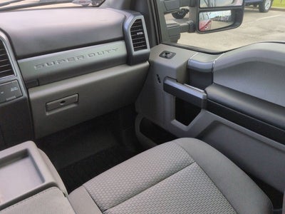 2022 Ford Super Duty F-350 SRW Pickup XLT