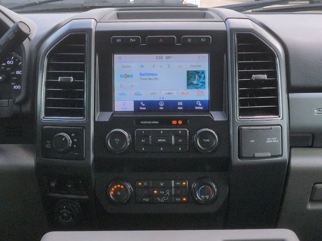 2022 Ford Super Duty F-350 SRW Pickup XLT