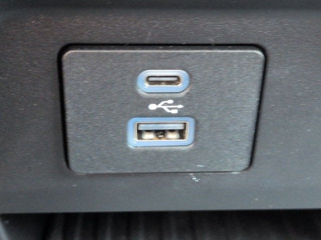 2022 Ford Super Duty F-350 SRW Pickup XLT