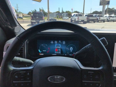 2025 Ford Super Duty F-350 SRW Pickup Platinum