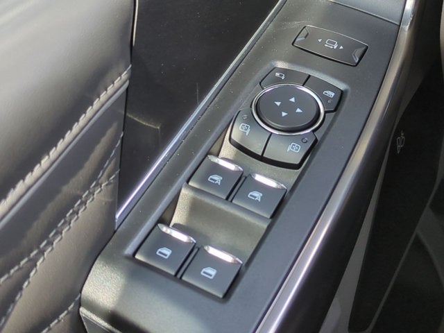 2025 Ford Super Duty F-350 DRW Pickup Platinum DRW