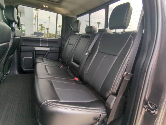 2020 Ford Super Duty F-350 DRW Pickup Lariat DRW
