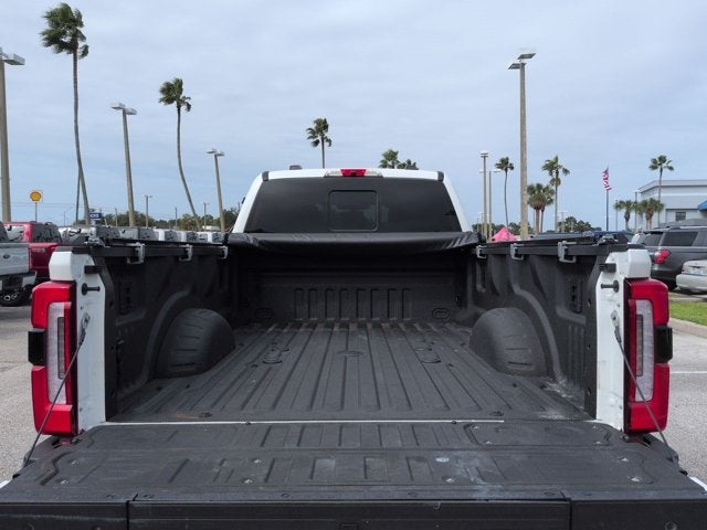 2024 Ford Super Duty F-350 DRW Pickup Platinum DRW