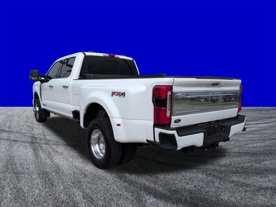 2024 Ford Super Duty F-350 DRW Pickup Platinum DRW