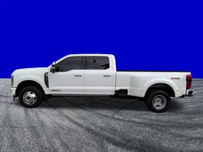 2024 Ford Super Duty F-350 DRW Pickup Platinum DRW