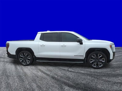 2025 GMC Sierra EV Denali