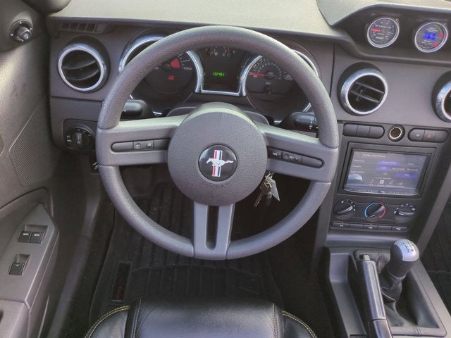 2006 Ford Mustang Base