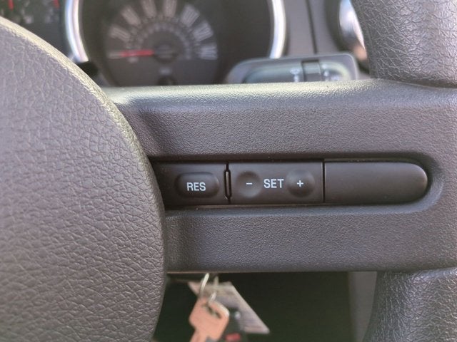 2006 Ford Mustang Base