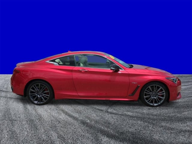 2017 INFINITI Q60 Red Sport 400