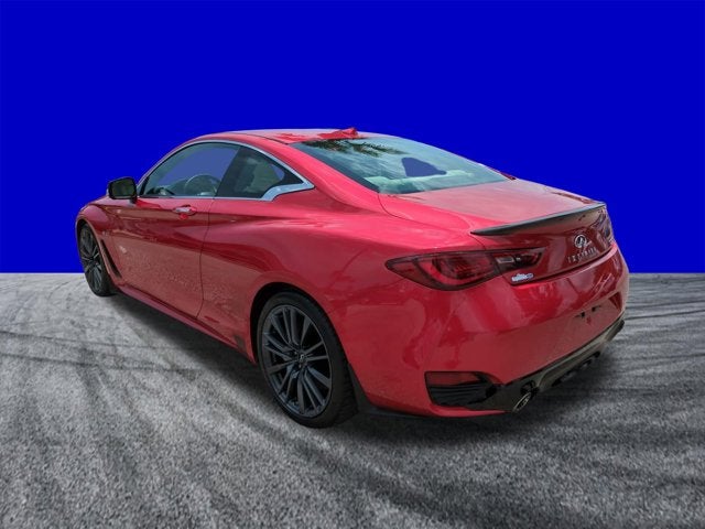 2017 INFINITI Q60 Red Sport 400