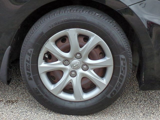 2013 Hyundai Accent GLS