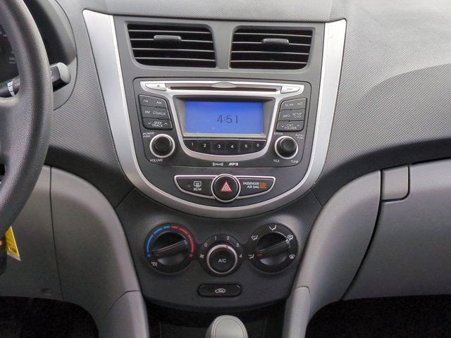 2013 Hyundai Accent GLS