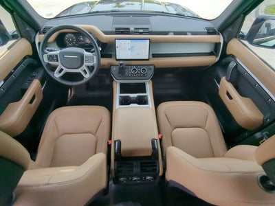 2025 Land Rover Defender X-Dynamic SE