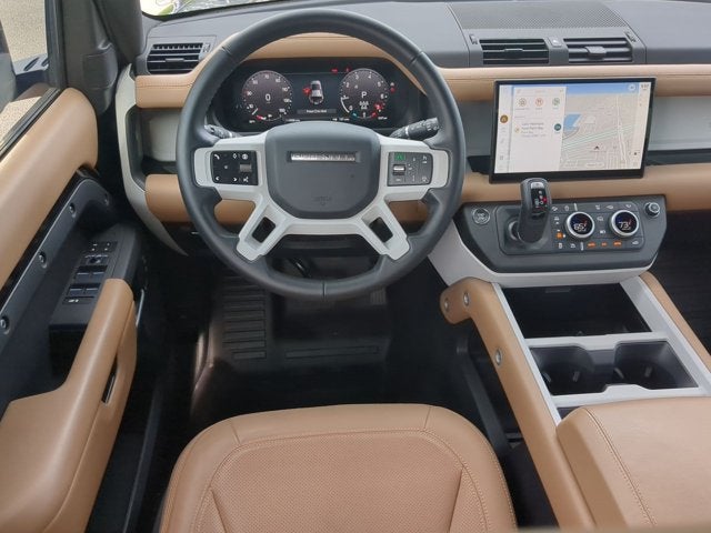 2025 Land Rover Defender X-Dynamic SE