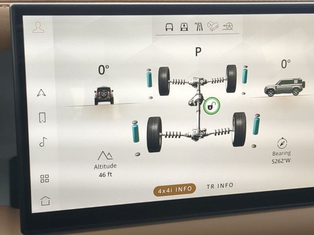 2025 Land Rover Defender X-Dynamic SE