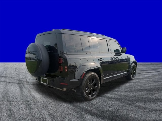 2025 Land Rover Defender X-Dynamic SE