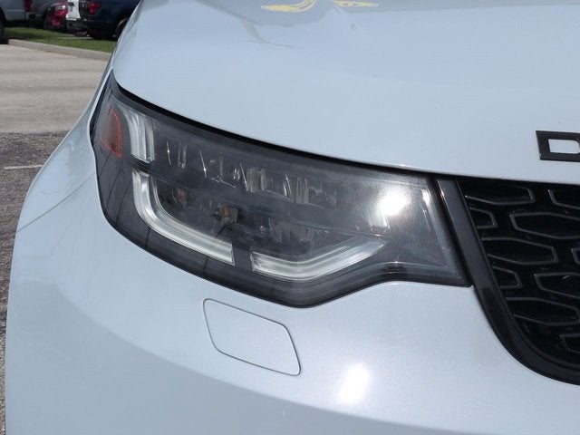 2020 Land Rover Discovery Landmark Edition
