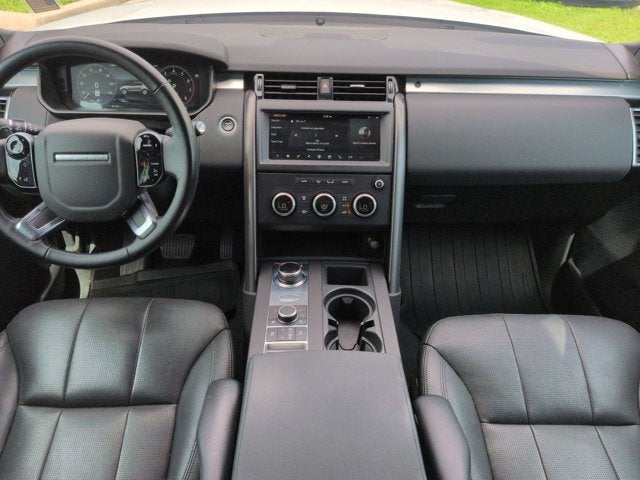2020 Land Rover Discovery Landmark Edition