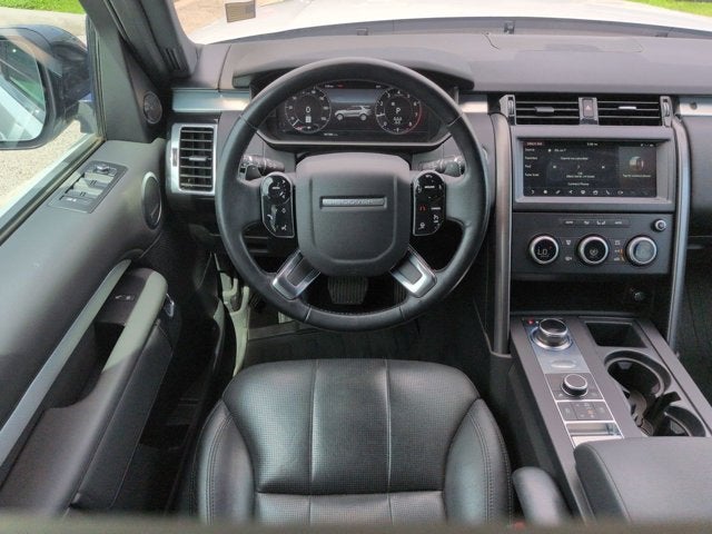 2020 Land Rover Discovery Landmark Edition