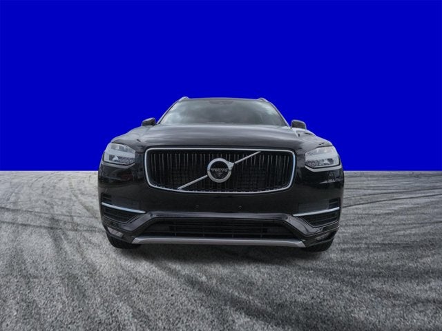 2017 Volvo XC90 T6 Momentum