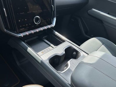 2024 GMC Acadia AT4