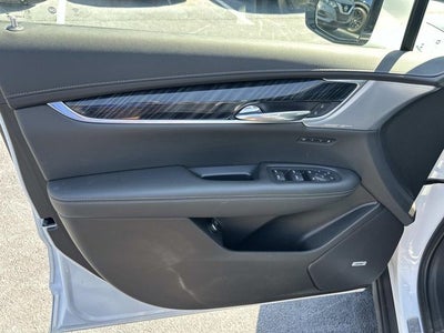 2023 Cadillac XT6 Premium Luxury