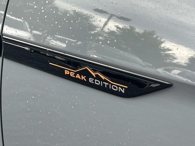 2024 Volkswagen Atlas 2.0T Peak Edition SE w/Technology