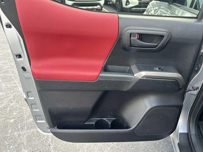 2020 Toyota Tacoma SR5 V6