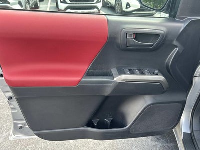 2020 Toyota Tacoma SR5 V6